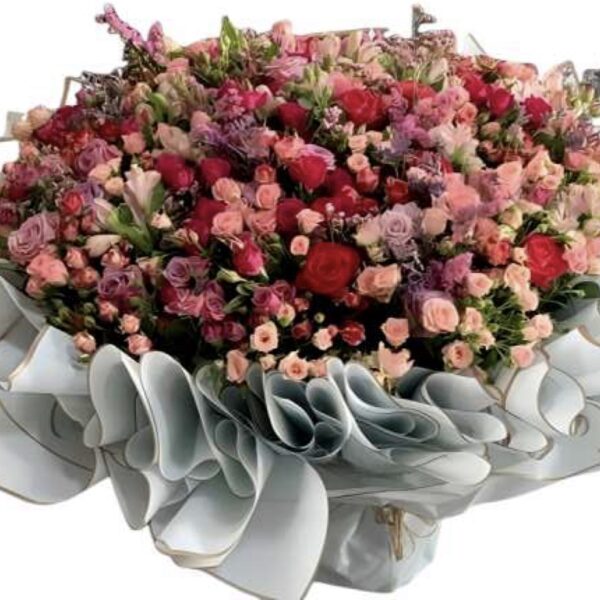 Grand Rose and Alstroemeria Mixed Bouquet
